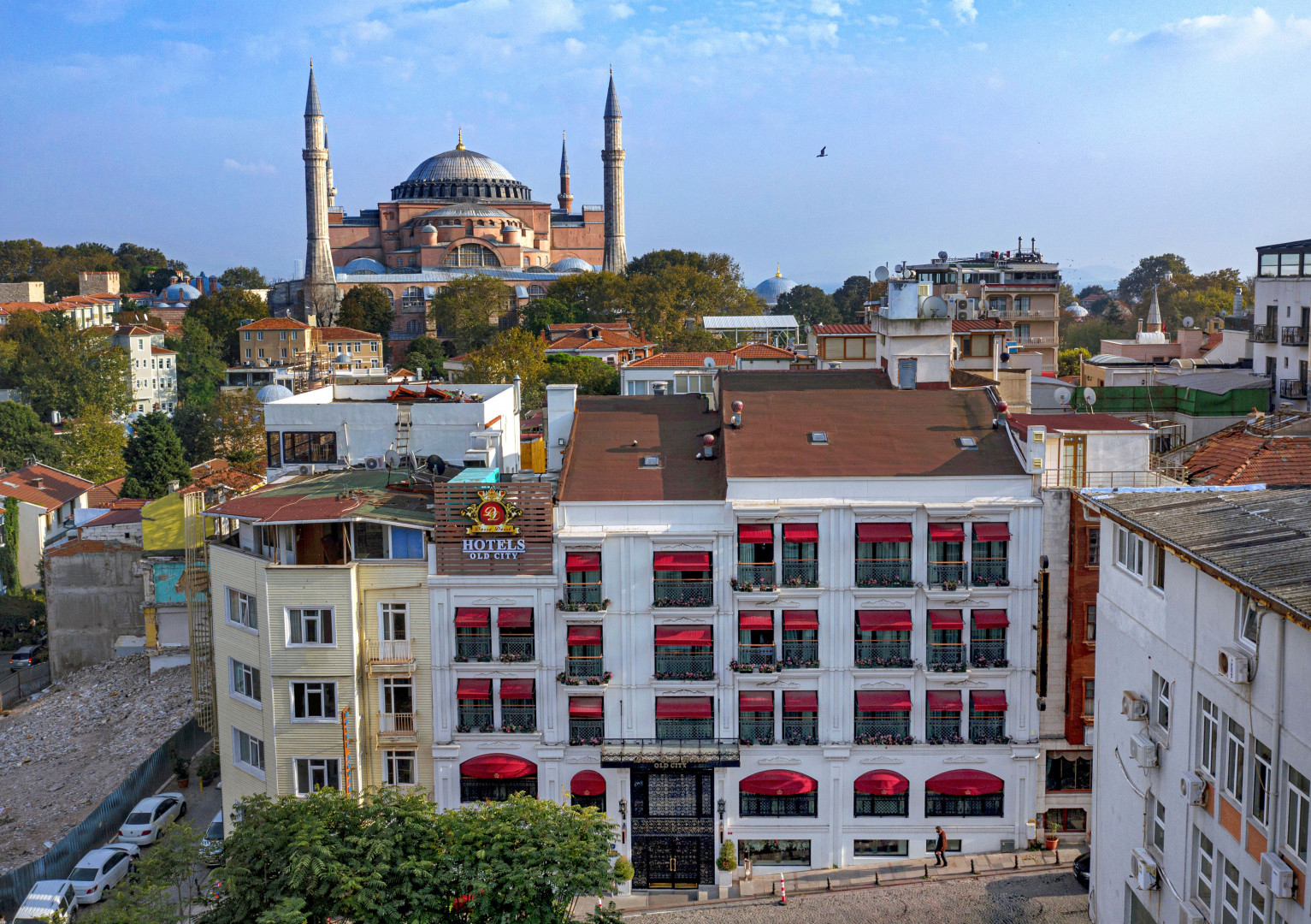 DOSSO DOSSI HOTELS OLD CITY 4*