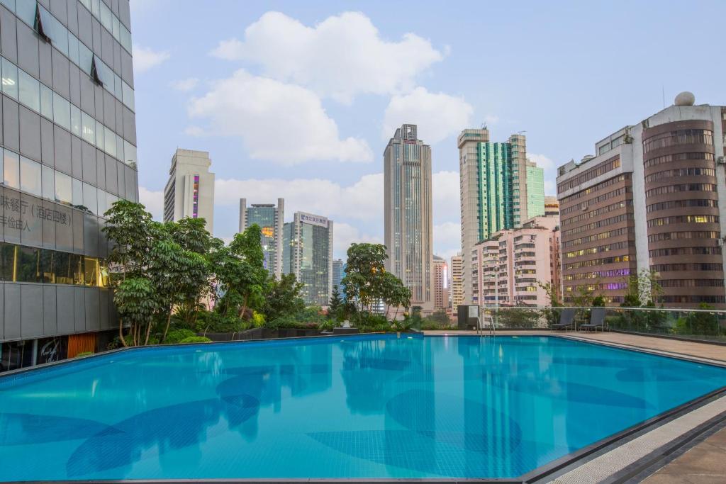  CROWNE PLAZA GUANGZHOU CITY CENTRE 5*