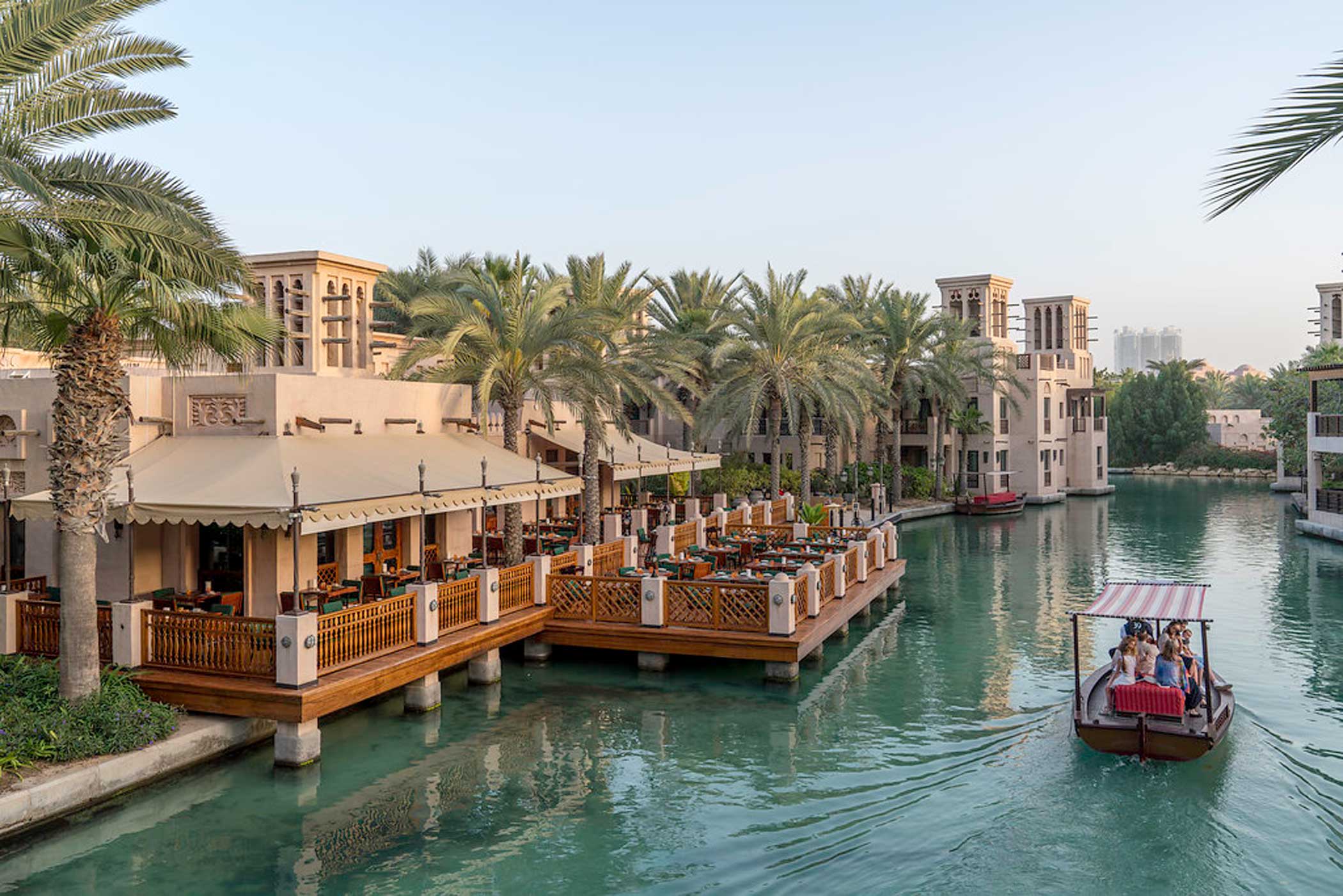 Jumeirah Al Qasr 5*