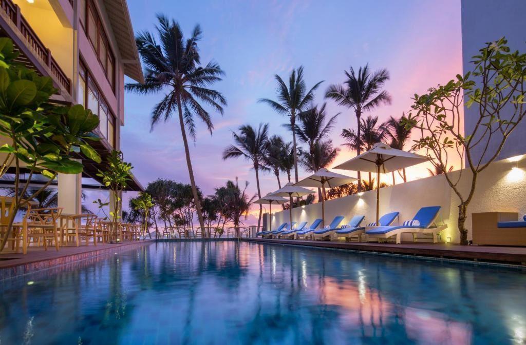 Araliya Beach Resort & Spa 5*